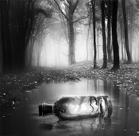17-Vassilis-Tangoulis-Distorted-Dreams-in-Black-and-White-Photographs-www-designstack-co