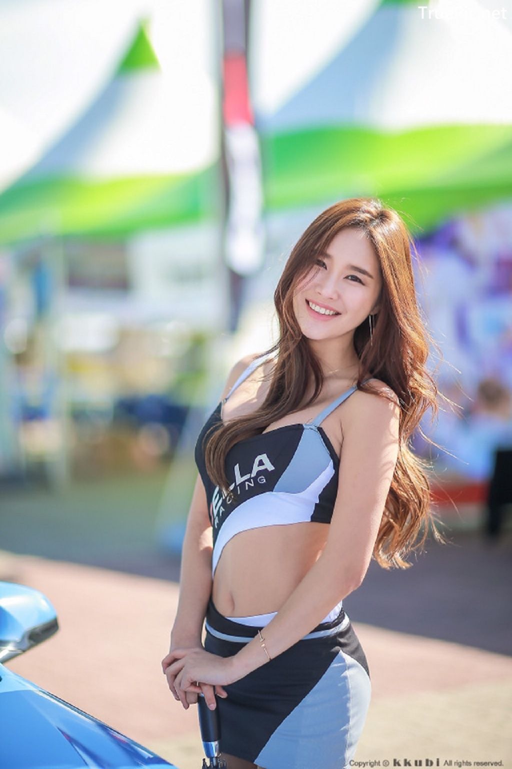 Korean Racing Model Cheon Se Ra At Incheon Korea Tuning Festival