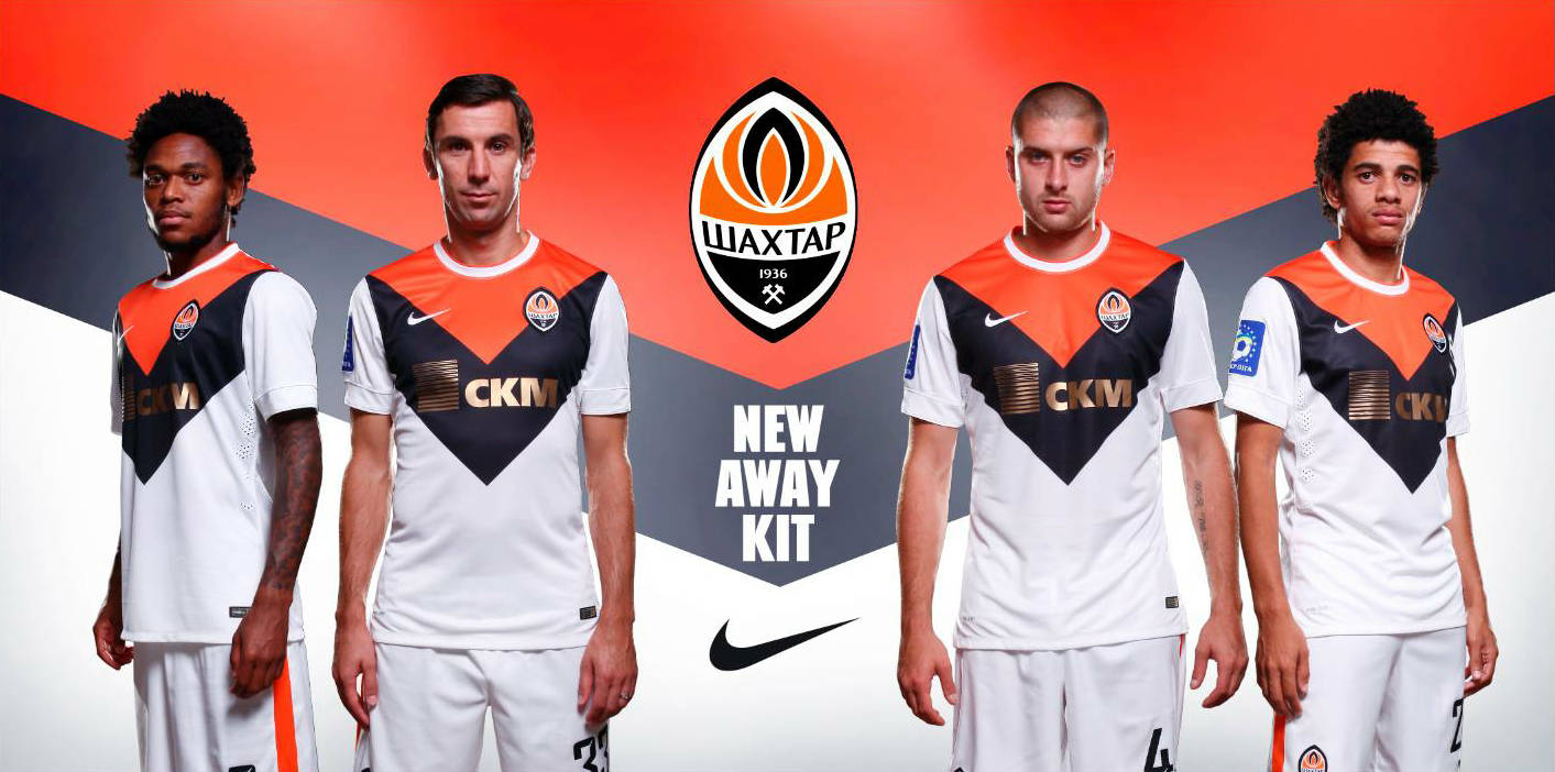 aprobar fertilizante Género New Nike Shakhtar Donetsk 14-15 Away Kit Released - Footy Headlines