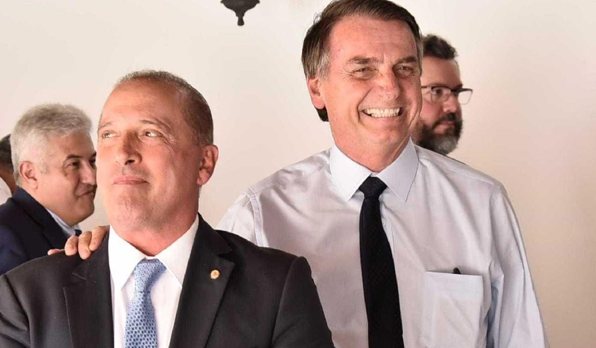 Bolsonaro promete 'rígido controle de concessões' da Lei Rouanet