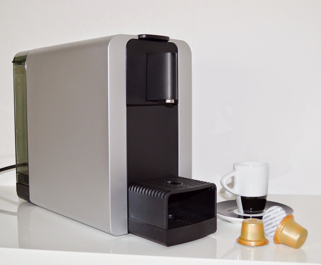 Кофемашина Cremesso капсульная. Cremesso Compact one. Кофемашина Cremesso d261. Капсульная кофеварка Cremesso