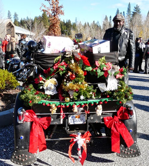 Harley Trike decorated for Christmas