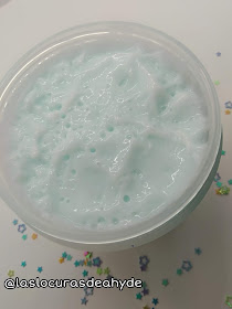 textura y color de la crema Elastic Bubble
