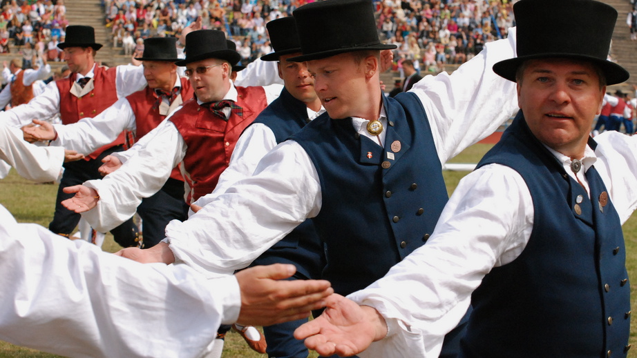 Estonia Paradise of the North Estonians are the third tallest people