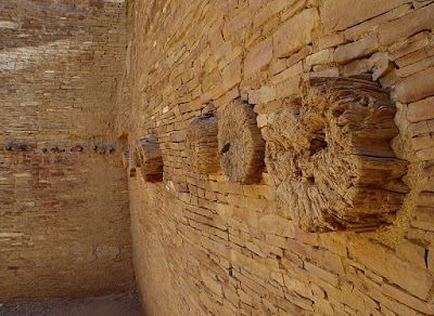 Много странните индианци живели в каньона Чако Chaco-Ruins%252C-Detail2