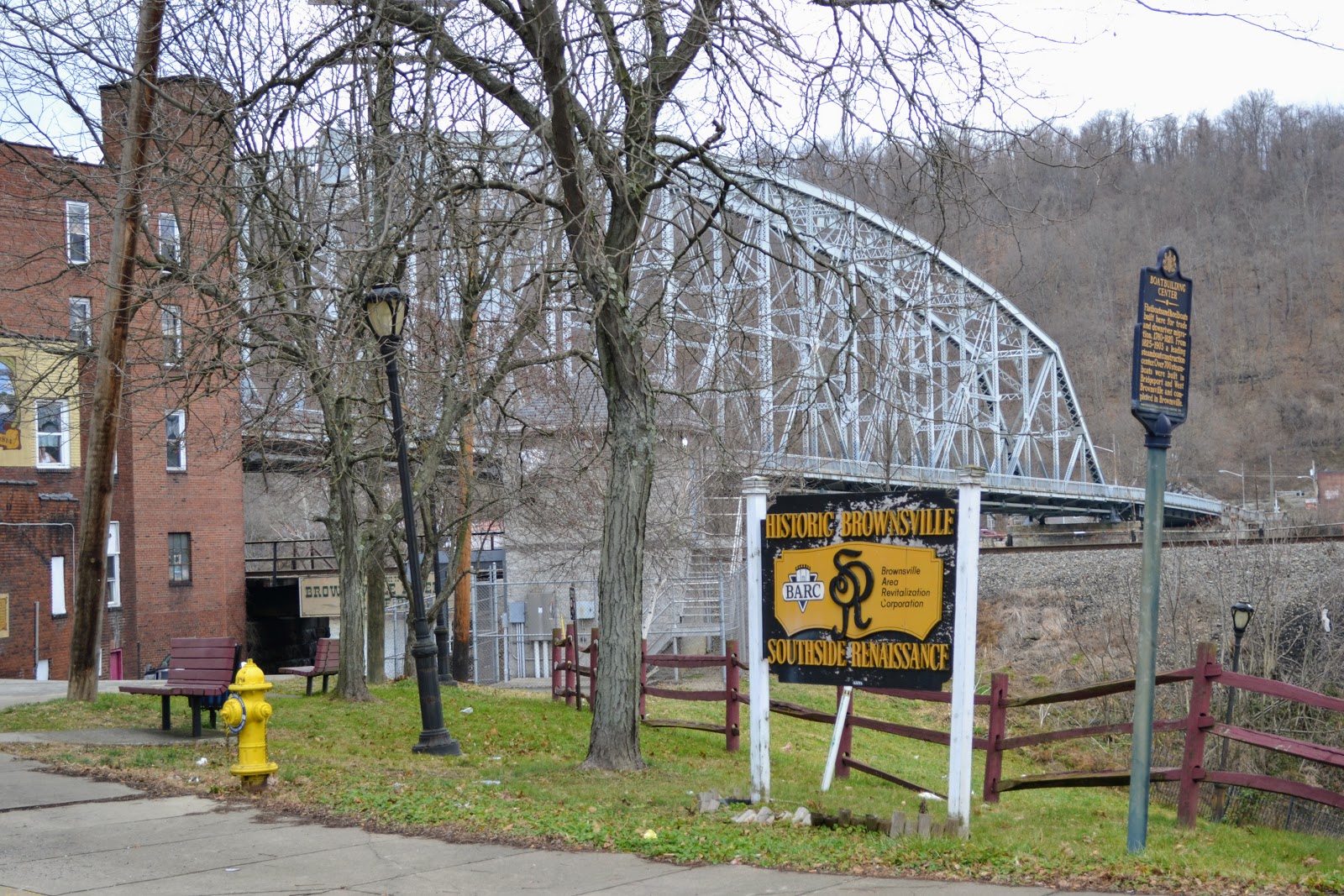 Live free or die Майже привид Браунсвіль, Пенсильванія (Brownsville
