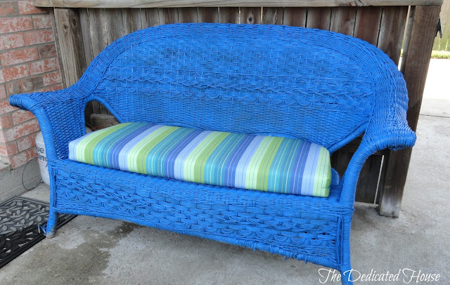 painted-wicker-furniture