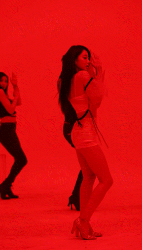 오늘자 열일하는 경리 몸 | 인스티즈