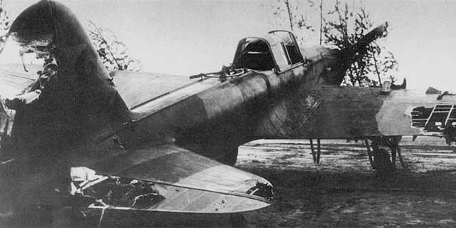 Ilyushin Il-2 Shturmovik worldwartwo.filminspector.com