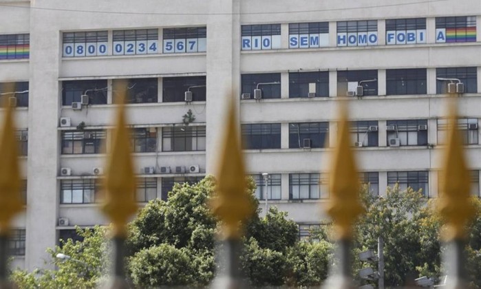 Defensoria Pública pede explicação sobre redução de programa Rio Sem Homofobia Defensoria Pública pede explicação sobre redução de programa Rio Sem Homofobia