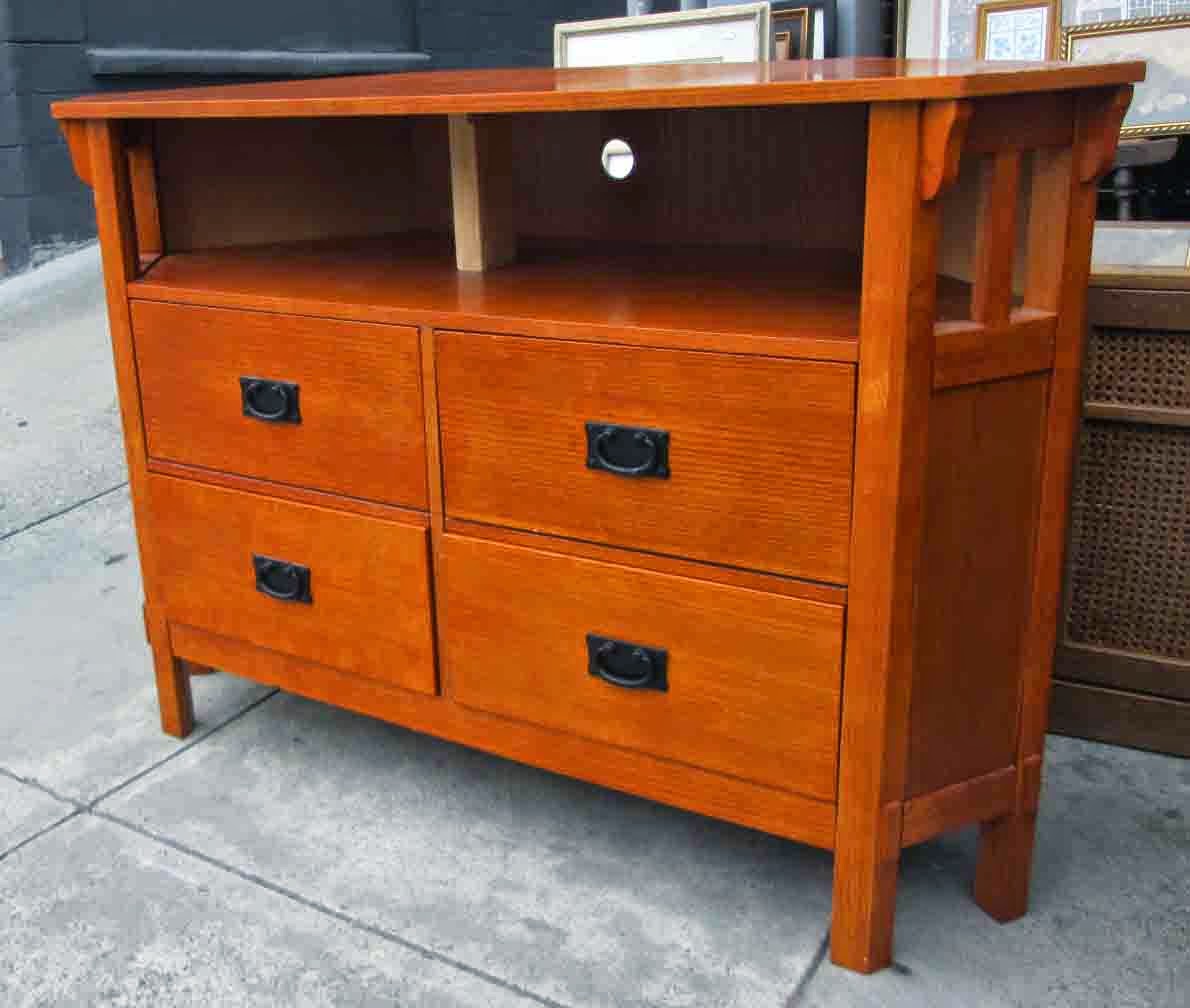 UHURU FURNITURE & COLLECTIBLES SOLD Mission Style Corner TV Stand 100