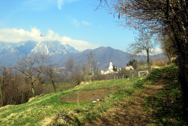 sentiero panoramico torrebelvicino valle leogra