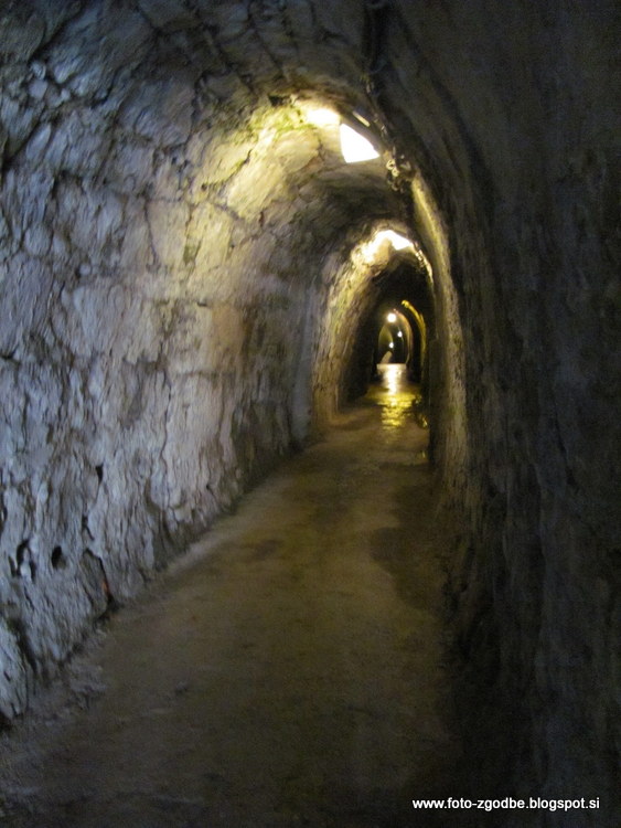 Idrija, Antonijev rov Slovenija, S. Primorska