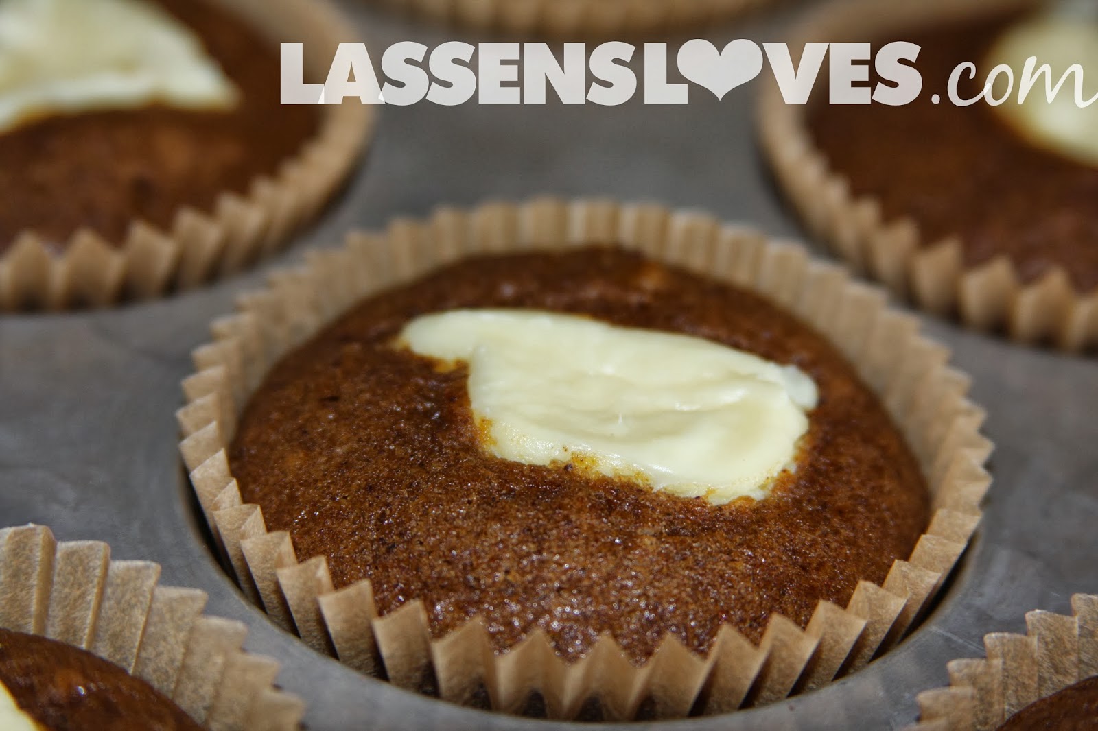 lassensloves.com, Lassen's, Lassens, Cream+Cheese+Pumpkin+Muffins