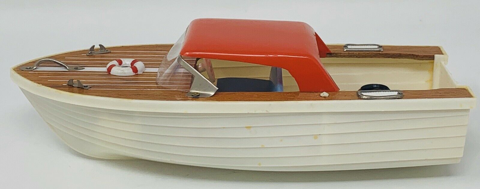 plastic toy boats for pool
