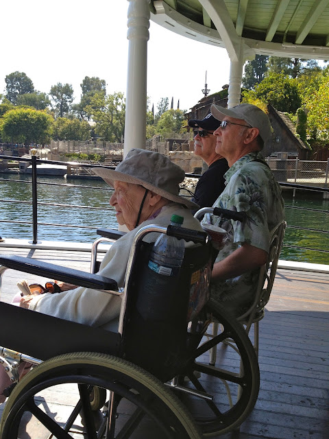 Trip Report - Day Four, Part Two - Disneyland Day Trip Report - Day Four, Part Two - Disneyland Day