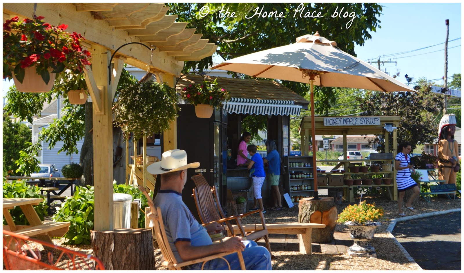 Home Place Indian Neck General Store and The Stand