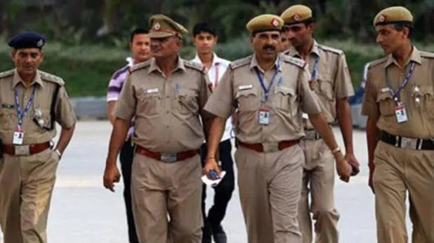 Bihar Police Constable Recruitment: 12वीं पास के लिए निकली बंपर भर्तियाँ,आज ही करें आवेदन Bihar Police Constable Recruitment: 12वीं पास के लिए निकली बंपर भर्तियाँ,आज ही करें आवेदन