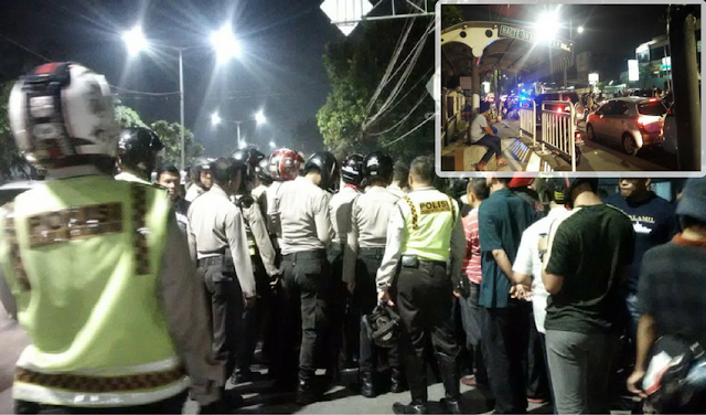 Suasana Mencekam di Tanah Abang, Polisi Tutup Jalan Menuju Karet Suasana Mencekam di Tanah Abang, Polisi Tutup Jalan Menuju Karet