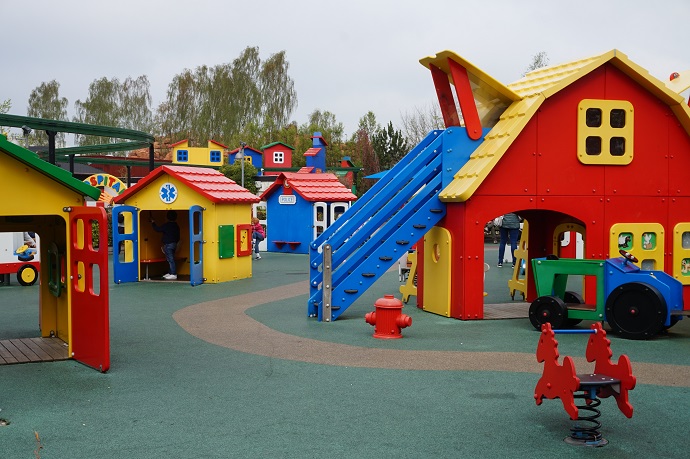 Dublo Playhouses Legoland Billund kokemuksia lapsiperhe / huhtikuu 2019