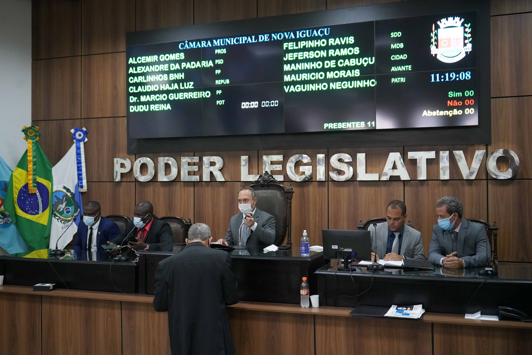 CÂMARA MUNICIPAL DE NOVA IGUAÇU APROVA A INDICAÇÃO QUE AUTORIZA A PREFEITURA A CRIAR O