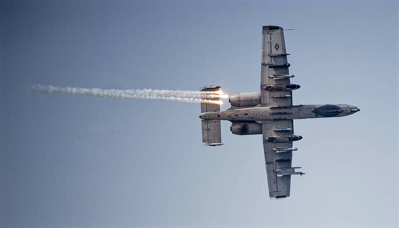A10 Warthog Jet Fighter Releases Flares