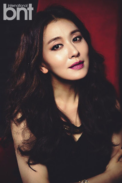 #465 Elegant middle-aged actresses - kkuljaem