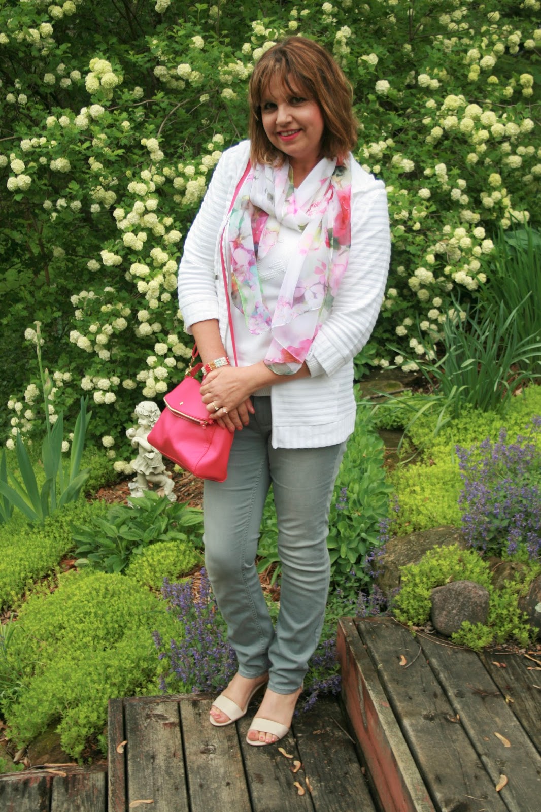 Amy's Creative Pursuits: A Cozy Warm Spring Look?