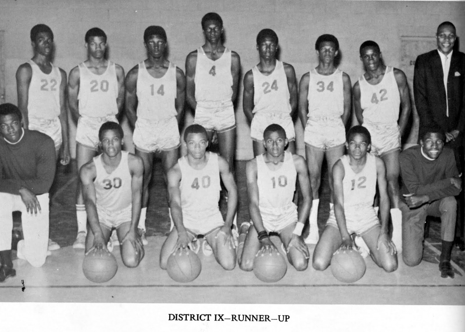 IMAGES OF OUR PAST THE END OF THE TROJAN ERA THE LAST CLASS OF OCONEE HIGH SCHOOL, DUBLIN