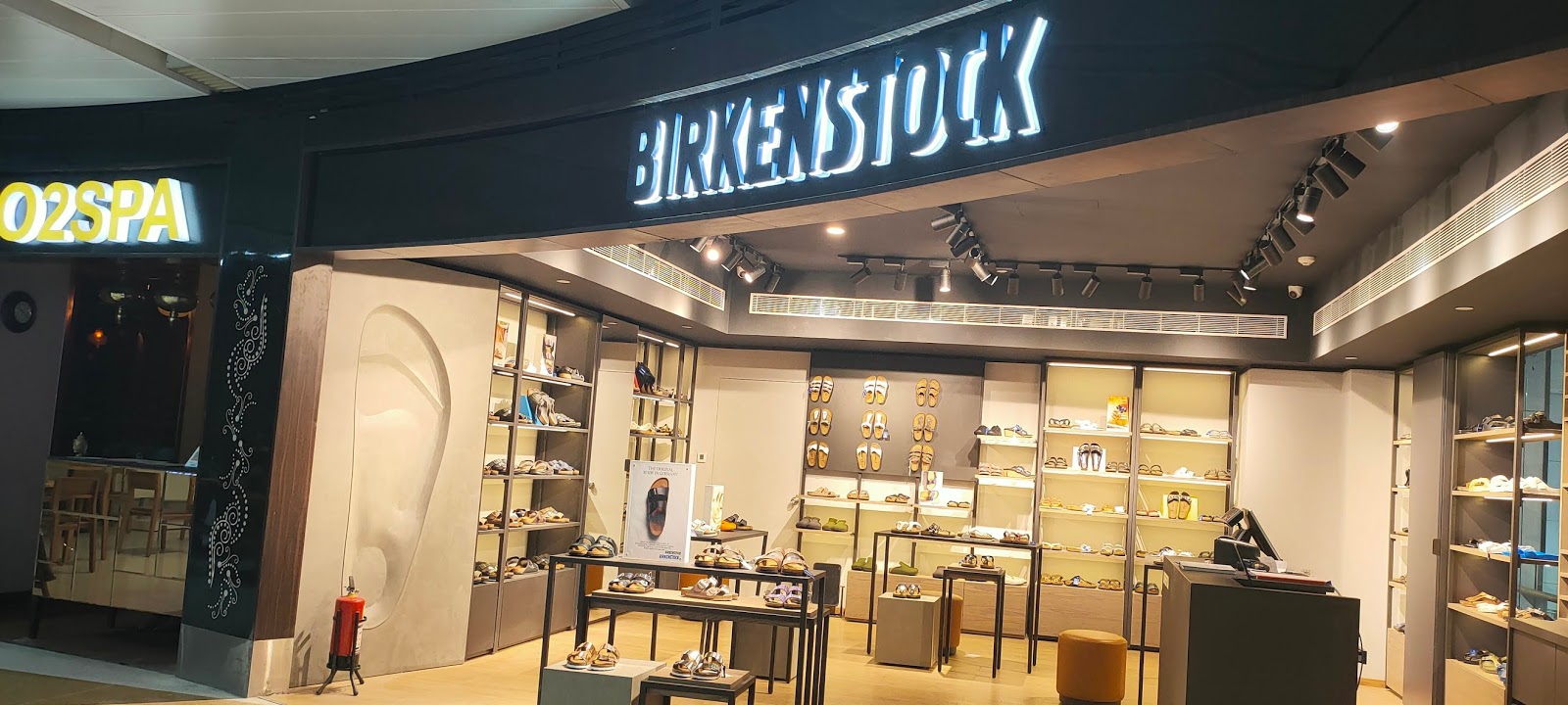 stores selling birkenstocks