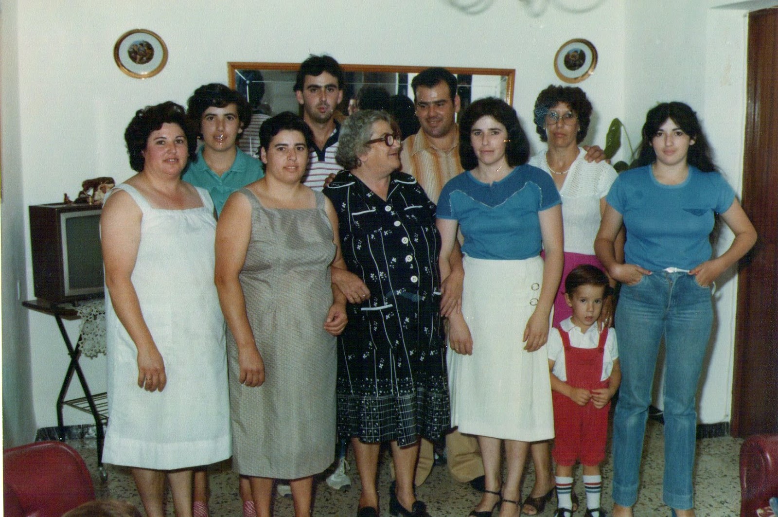 La Memoria del Cuco La Familia Sánchez Fernández La Memoria del Cuco La Familia Sánchez Fernández