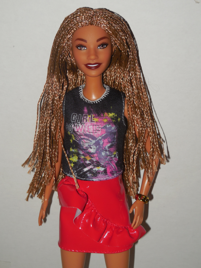 Fashion Designer Barbie 2000, I didn't have time to try on …