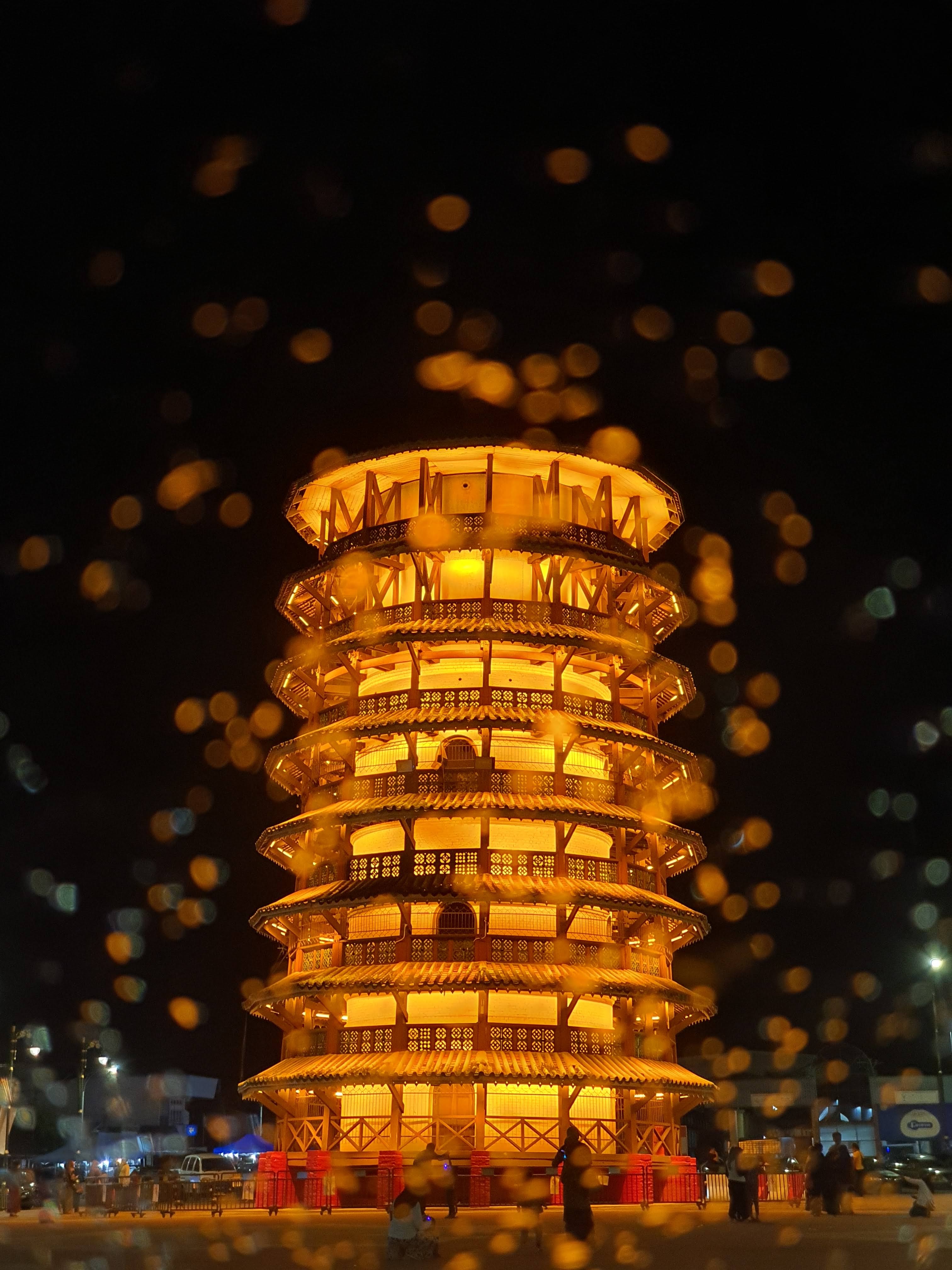 Menara Condong Teluk Intan