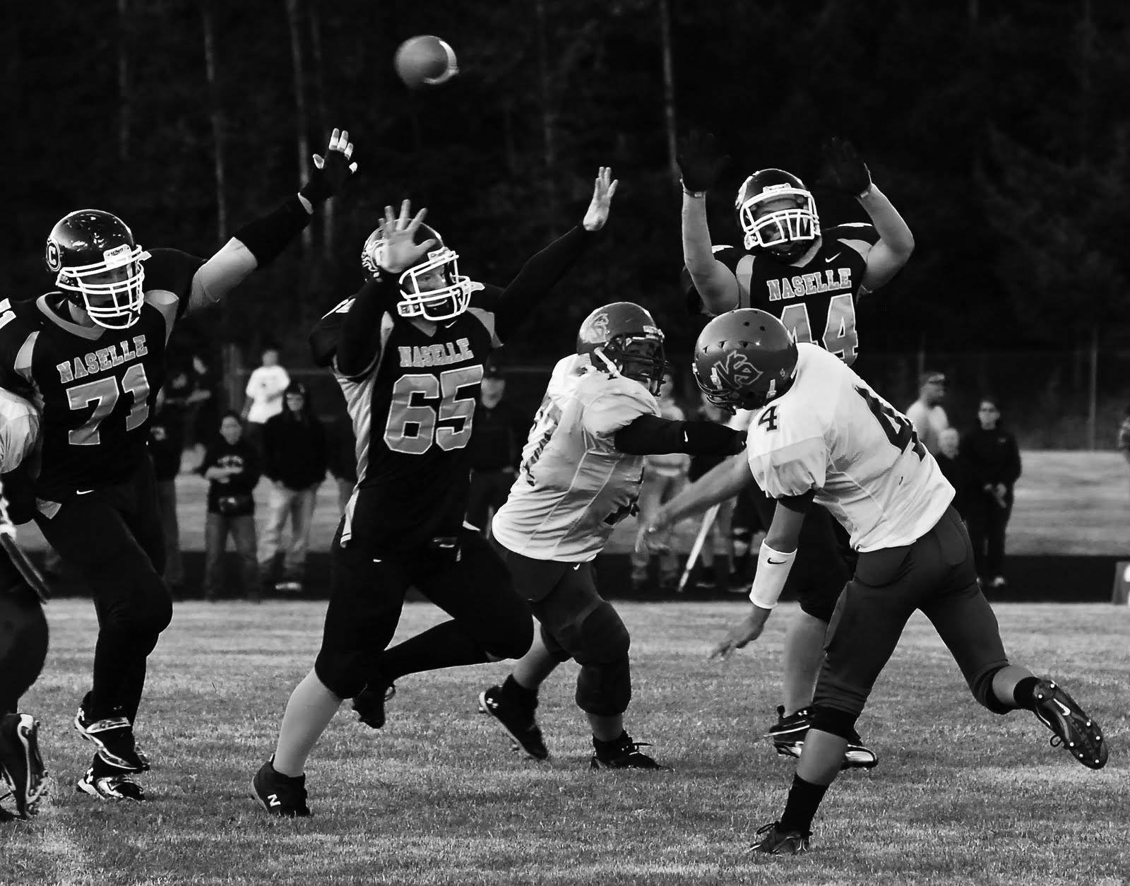 Picture Window photo blog Week 2 local football, Ilwaco & Naselle, Wa.
