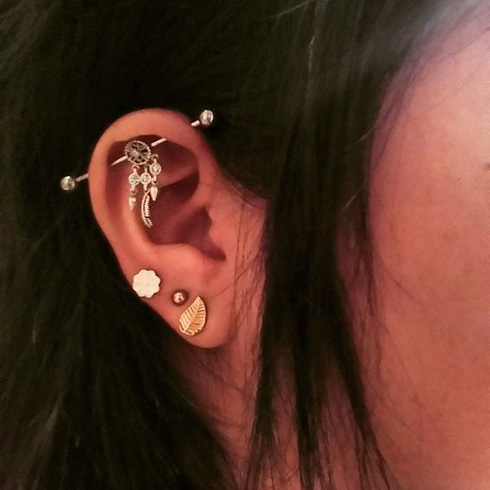 Pirsing Na Usima Bezbroj Mogucnosti Za Suptilno Ukrasavanje