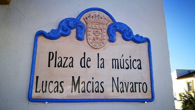 http://www.esvalverde.com/2018/07/plaza-de-la-musica-lucas-macias.html