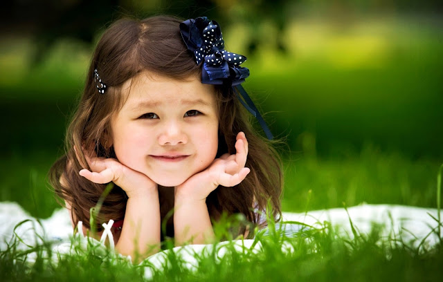 2357-Smiling Child Girl HD Wallpaperz