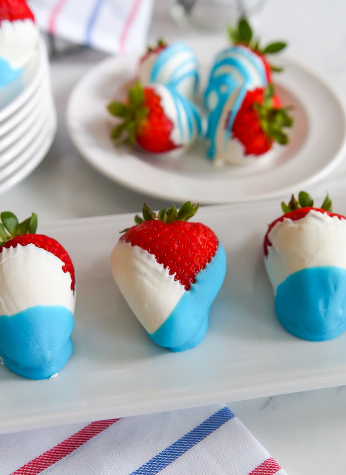 4th of July dipped strawberries
