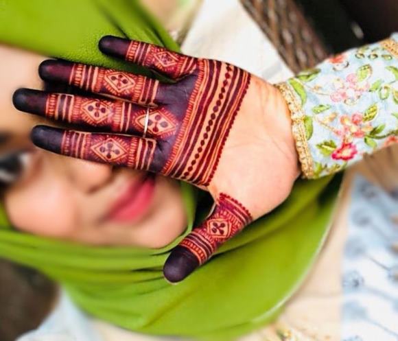Finger Mehndi Front Finger Special Mehndi
