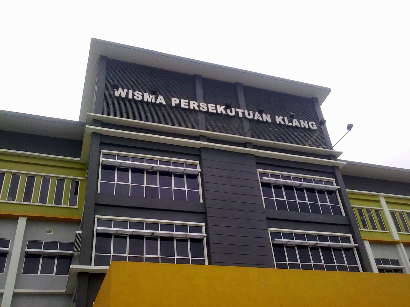 PEJABAT PENDAFTARAN NEGARA KLNAG Tirana Aduka