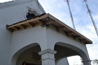 BANDERALÓ NOTICIAS: SE CAMBIO LA CUBIERTA DEL ATRIO DE LA PARROQUIA SAN