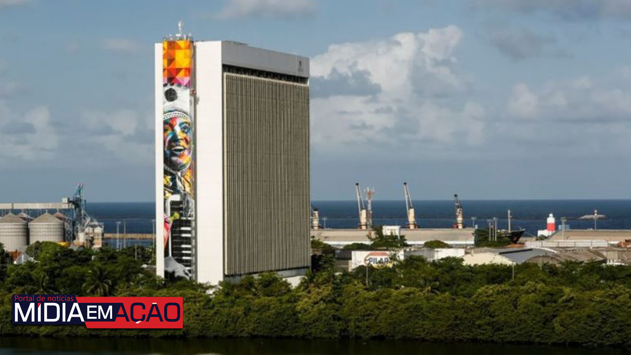 Superfaturamento em compra de kit intubação no Recife pode ser de quase R$ 17 milhões, aponta TCE