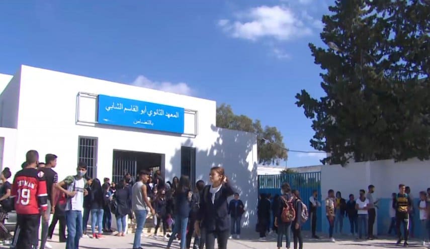 تونس..تعليق الدراسة بكافة المؤسسات التعليمية لمواجهة تصاعد فيروس "كورونا" تونس..تعليق الدراسة بكافة المؤسسات التعليمية لمواجهة تصاعد فيروس "كورونا"