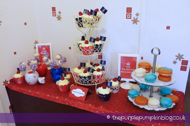 Diamond Jubilee Cupcakes, Cake Pops and Macarons