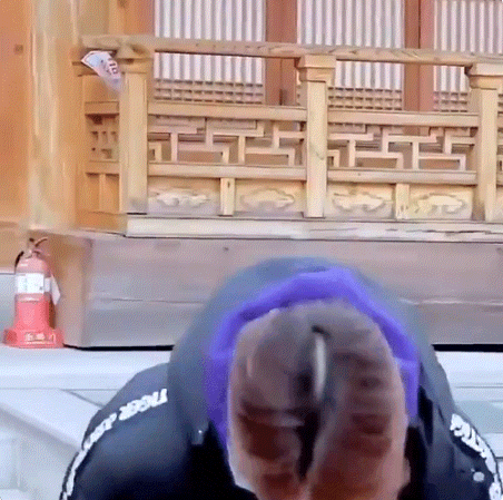 아투 앞두고 예절 공부한 더보이즈.gif | 인스티즈