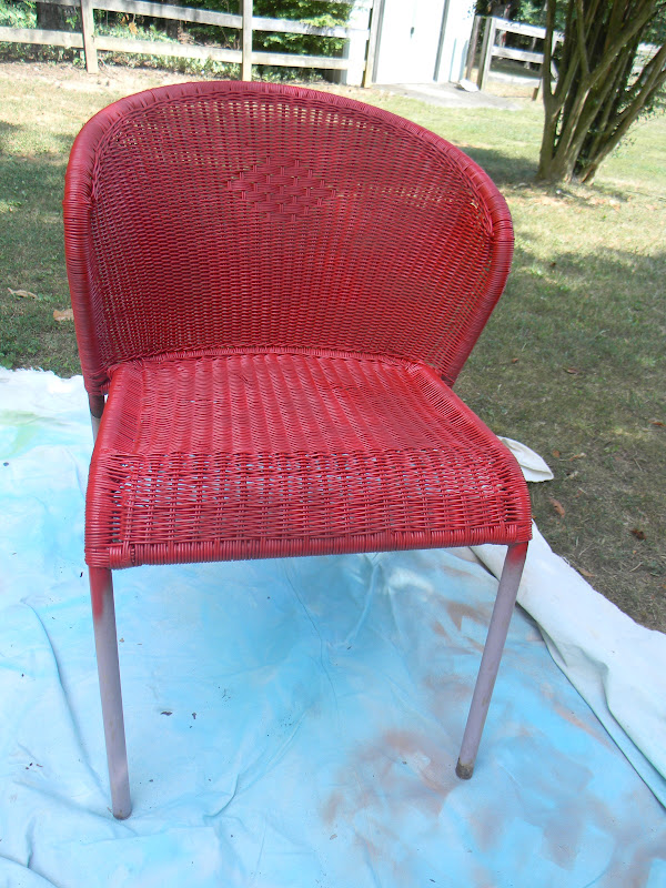 ...friends, family & east tennessee Spray Paint a Wicker Chair