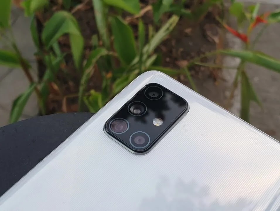 samsung quad camera a71