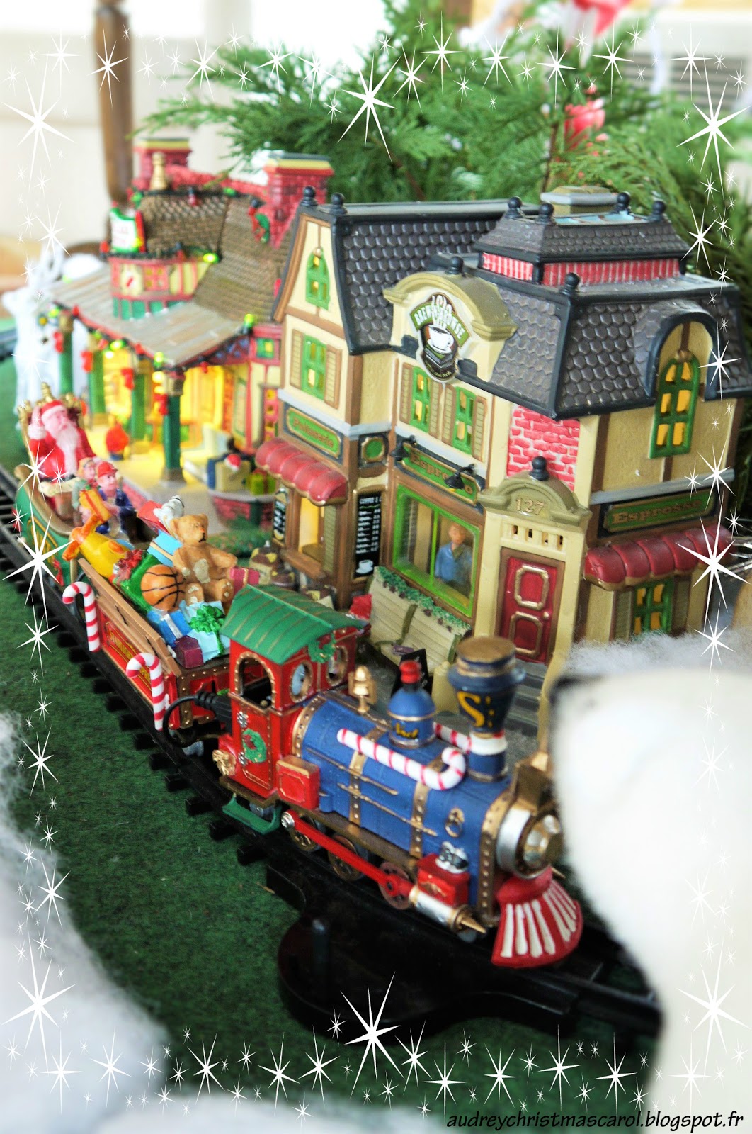 Lemax Christmas Village Train Set 