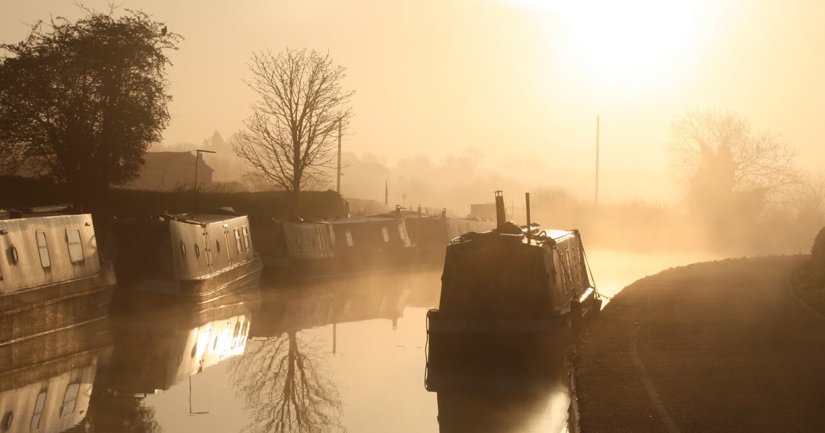 Narrow Boat Albert Barrow on Soar