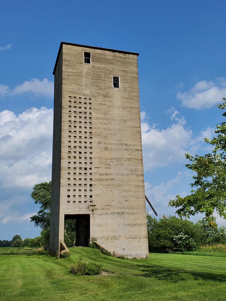 Towns and Nature Vermilion County, IL Interesting Grain Elevators